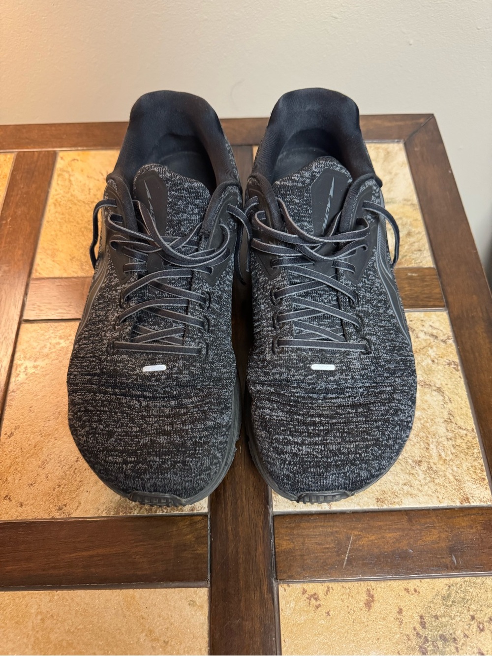 Altra Men's Athletic Shoes Black Heather